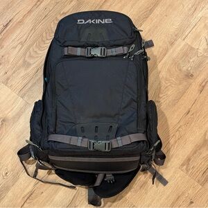 Dakine Reload 30L Camera Backpack Black